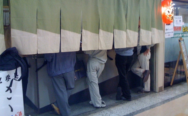 In A Hurry And Hungry? Try Tachigui - Stand Up Counters 